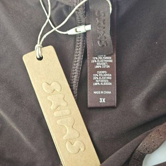 SKIMS V CUT PANTY NWT - Picture 4 of 7